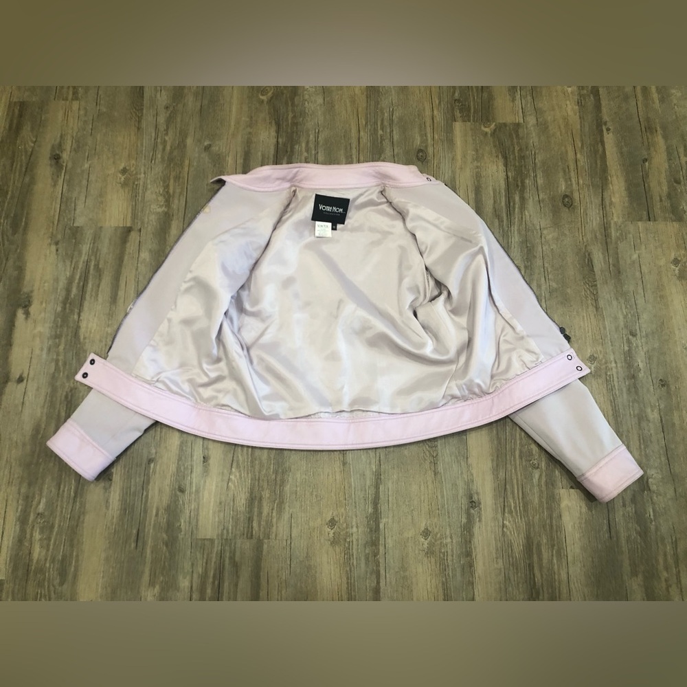 Votre Nom Light Pink Periwinkle Two-Piece Blazer Jacket and Skirt Set - Picture 8 of 15